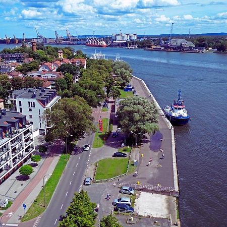 Sunset Apartments - Flotylla. Widok Na Port + Parking. Swinemünde Exterior foto
